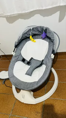 Cadeira de balanço para bebê