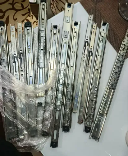Corrediças telescópicas 