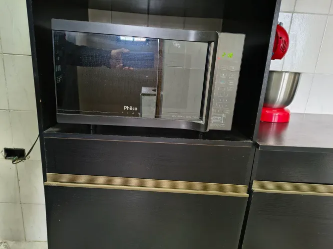 Microondas Philco espelhado