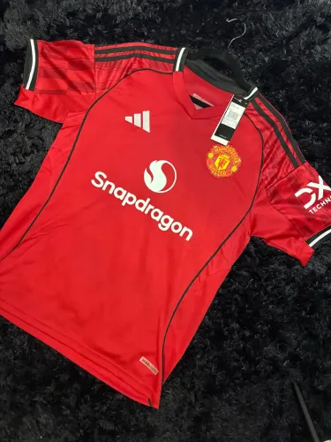 Manchester United 26/27