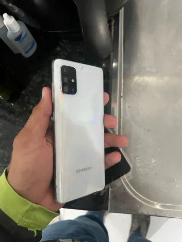 A71 128 gb