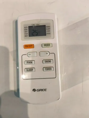 CONTROLE REMOTO PARA AR CONDICIONADO GREE - USADO - FUNCIONANDO 