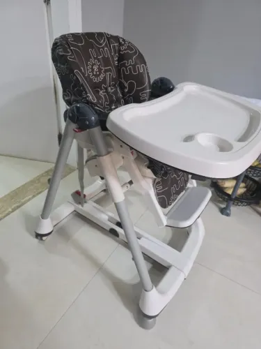 Cadeira alimentação