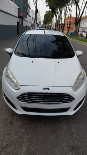 Ford Fiesta 1.6 16V Flex Mec. 5P 2015