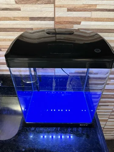 Aquário BOYU com vidro curvo EC-400 