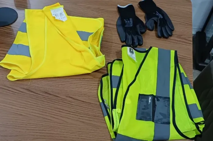Kit 02 coletes de segurança e luva
