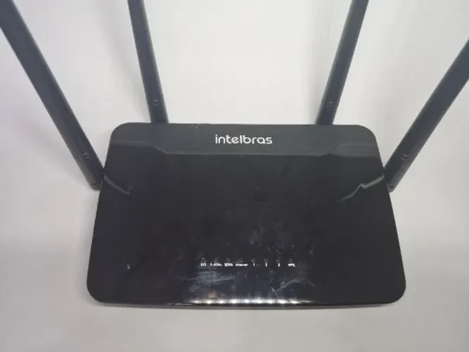 Roteador Wi-Fi Intelbras ACtion R1200 Dual Band AC1200