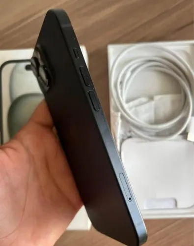 iPhone 15 Black 128g