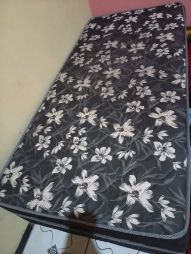 Cama box