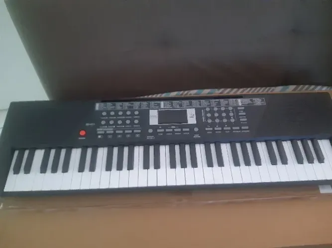 Teclado Eletrônico - BD 611 - nunca usado