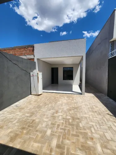 Casa com 2 quartos na ARSO 122 - Aluguel