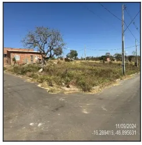 Oferta promissora Terreno no Residencial Vitoria, Unai - MG, Nº 00, 235,65m² | Venda Dire