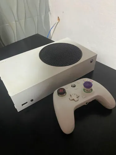 Xbox Series S 512 GB + IPhone 14 Plus