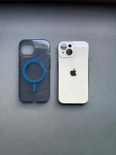 Duas capas para iPhone 15