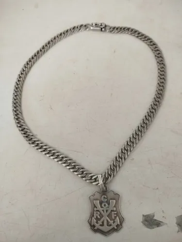 Cordão de prata