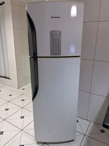 Geladeira Panasonic 387 litros