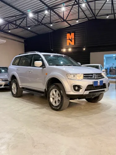 Mitsubishi Pajero Dakar 3.2 4X4 T.i. Dies. 5P Aut. 2014