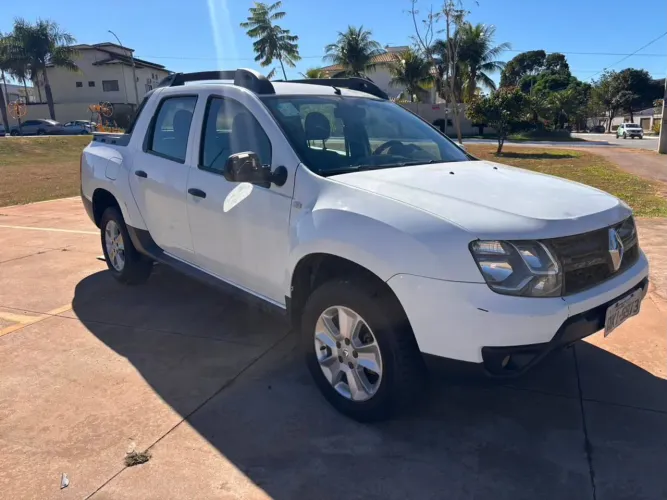 Renault Duster Oroch Exp. 1.6 Hi-flex 16V Mec. 2017