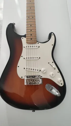 Guitarra Fender American Special Stratocaster 2013. - SEM TROCAS