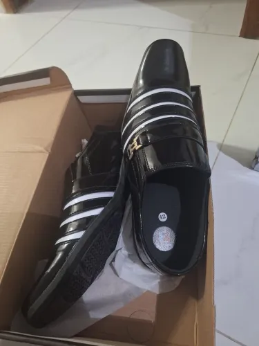 3 Sapatos 42 masculino
