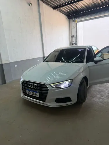 Audi A3 Sedan 1.4 TFSI Flex Tiptronic 4P 2017