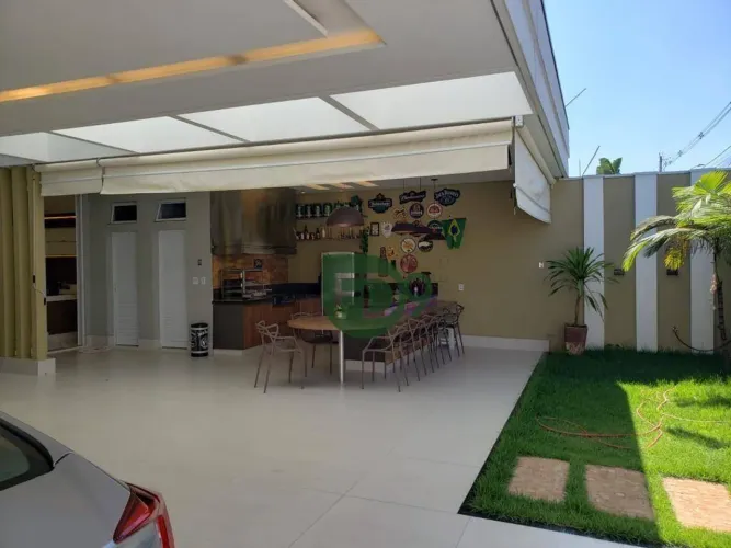 Casa com 3 quartos à venda, 247 m² por R$ 1.700.000 - Jardim Terramérica I - Americana/SP