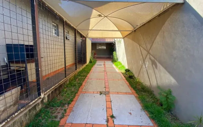Campo Grande - Casa Padrão - Carandá Bosque