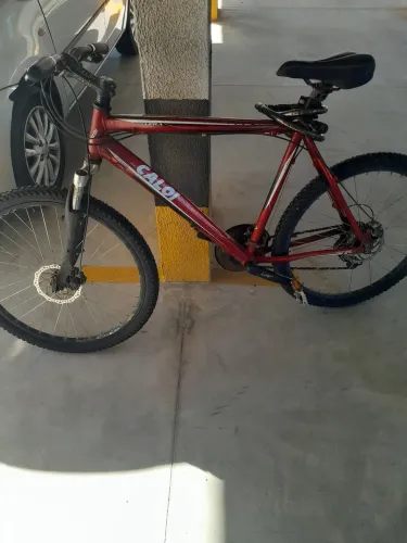 Bike vermelha aro 24