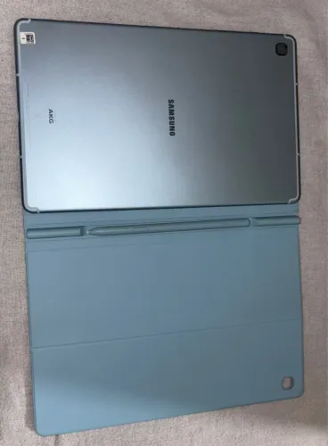 Vende-se Tablet Samsung S6 Lite 