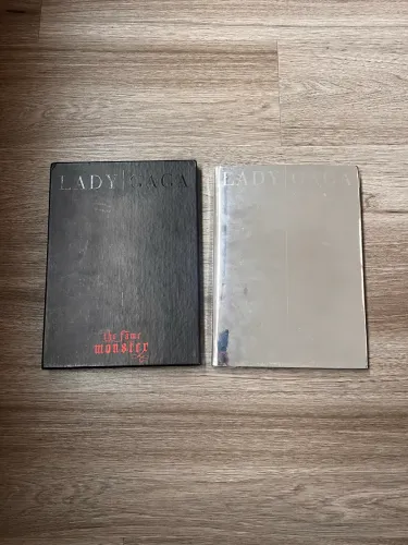 VENDO THE FAME MONSTER SUPER DELUXE LADY GAGA