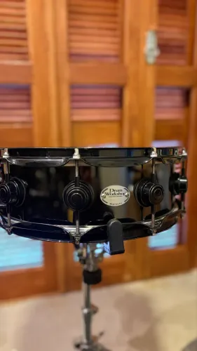 Caixa Dw black nickel over brass 14x5