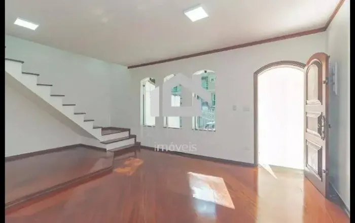Sobrado para Alugar 103m² no Bairro Jardim em Santo André.