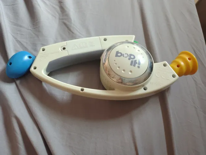 BOP IT