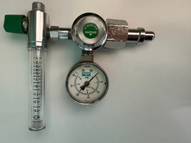 Regulador de Pressão de Oxigênio RWR Com Fluxometro
