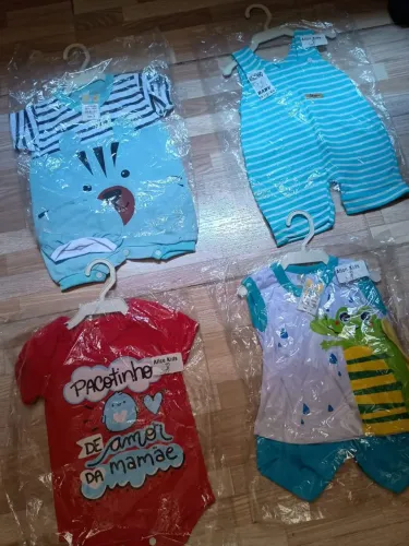 Roupa de bebê 