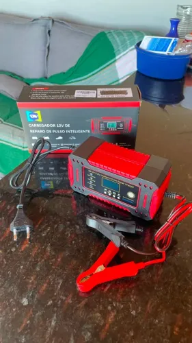 Carregador de Bateria de Carro 12v