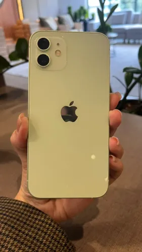 Vendo IPhone 12 64GB Verde
