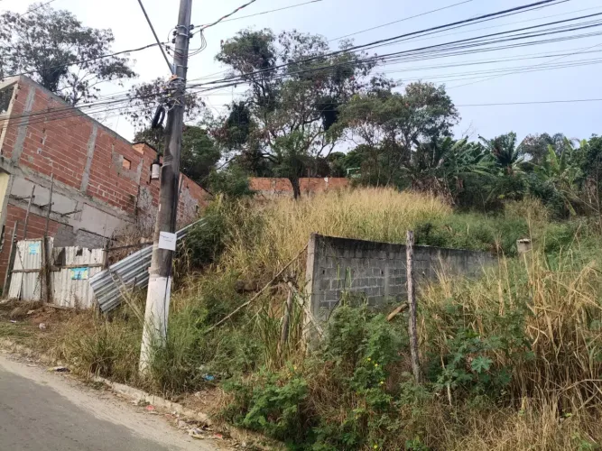 Vendo terreno 229,5 m2