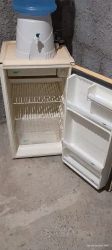 Frigobar Consul Compacto 120