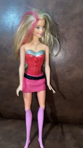 Barbie Heróina