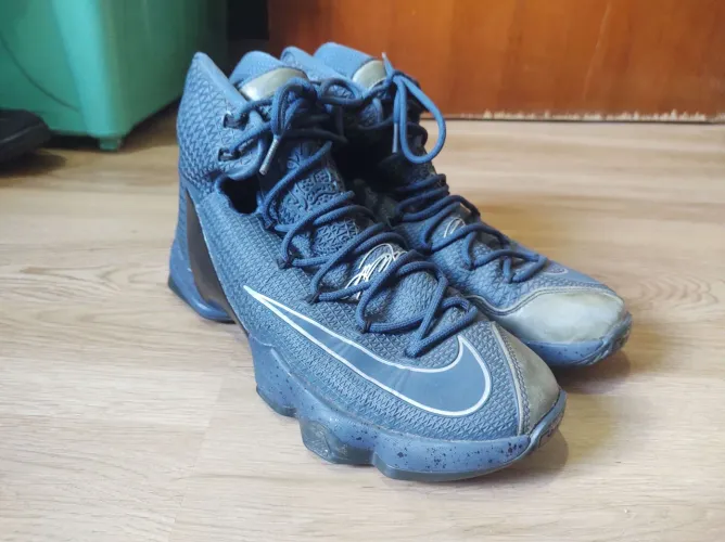 Nike LeBron 13 Elite