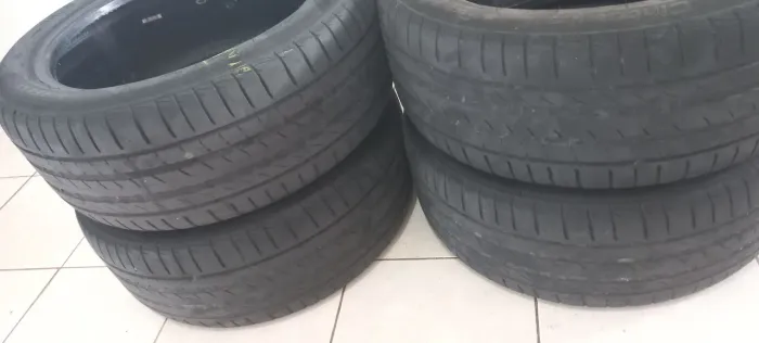 Pneus pirelli 225 45 17 usados