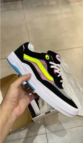 Tênis Vans Wayvee Preto/Branco/Neon