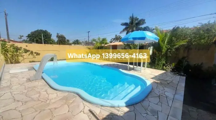 Casa com piscina a venda na praia itanhaém SP