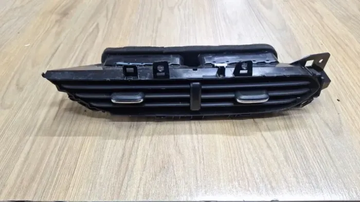 Difusor De Ar Central Tracker 2022