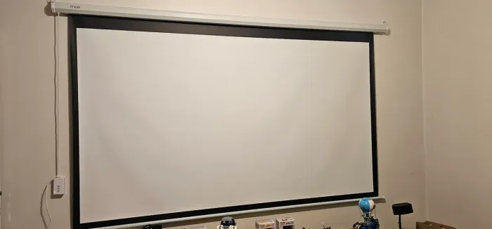 Tela de projeção elétrica 100 polegadas formato 16:9 com controle remoto