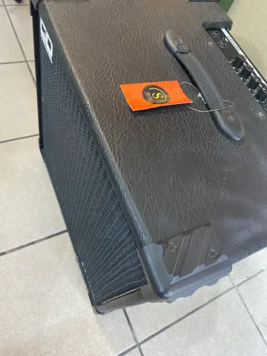 Amplificador Contra Baixo Borne Go bass