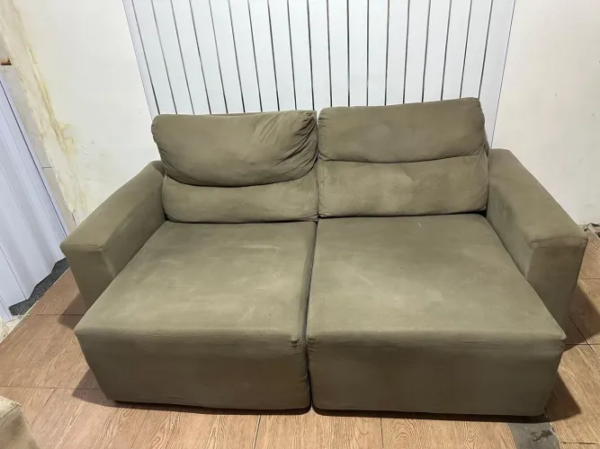 Sofá retrátil 3 lugares