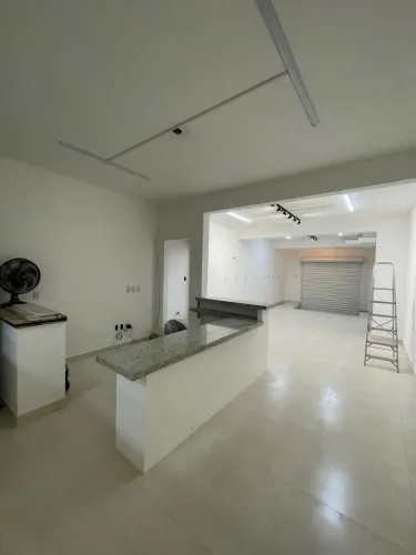 SALÃO COMERCIAL EM ÁREA DE ALTO FLUXO EM LAGARTO!