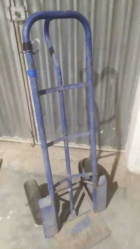 Carrinhos de mercado e cargas 